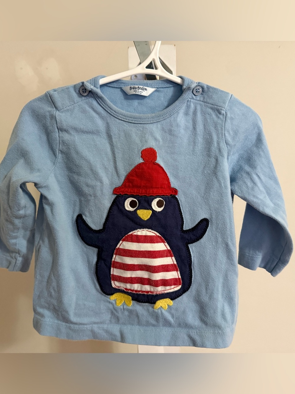 Baby Boden Penguin Appliqué Shirt